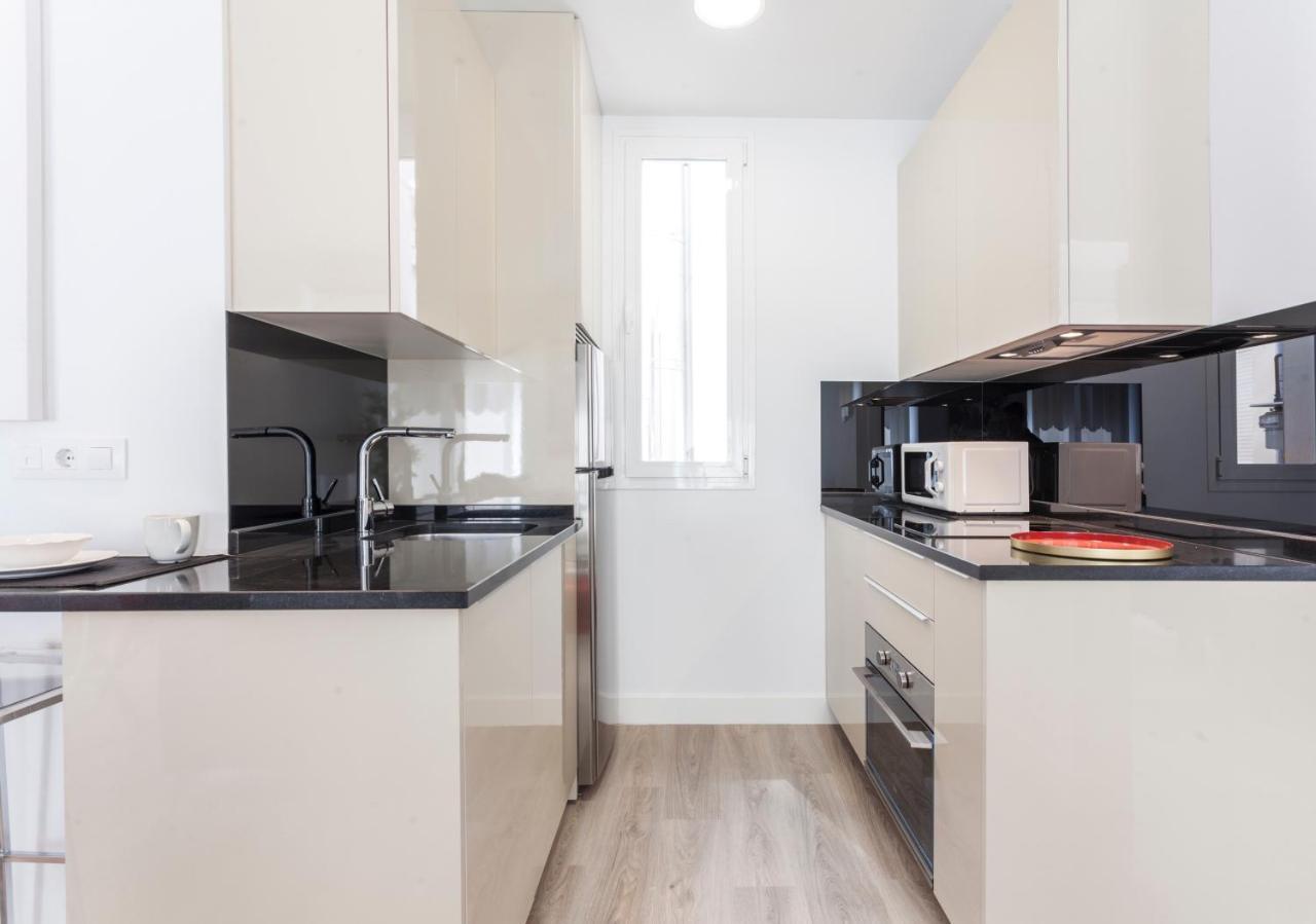 MIT House Canalejas en Madrid Exterior foto