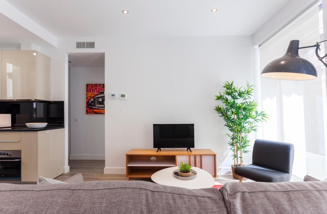 MIT House Canalejas en Madrid Exterior foto